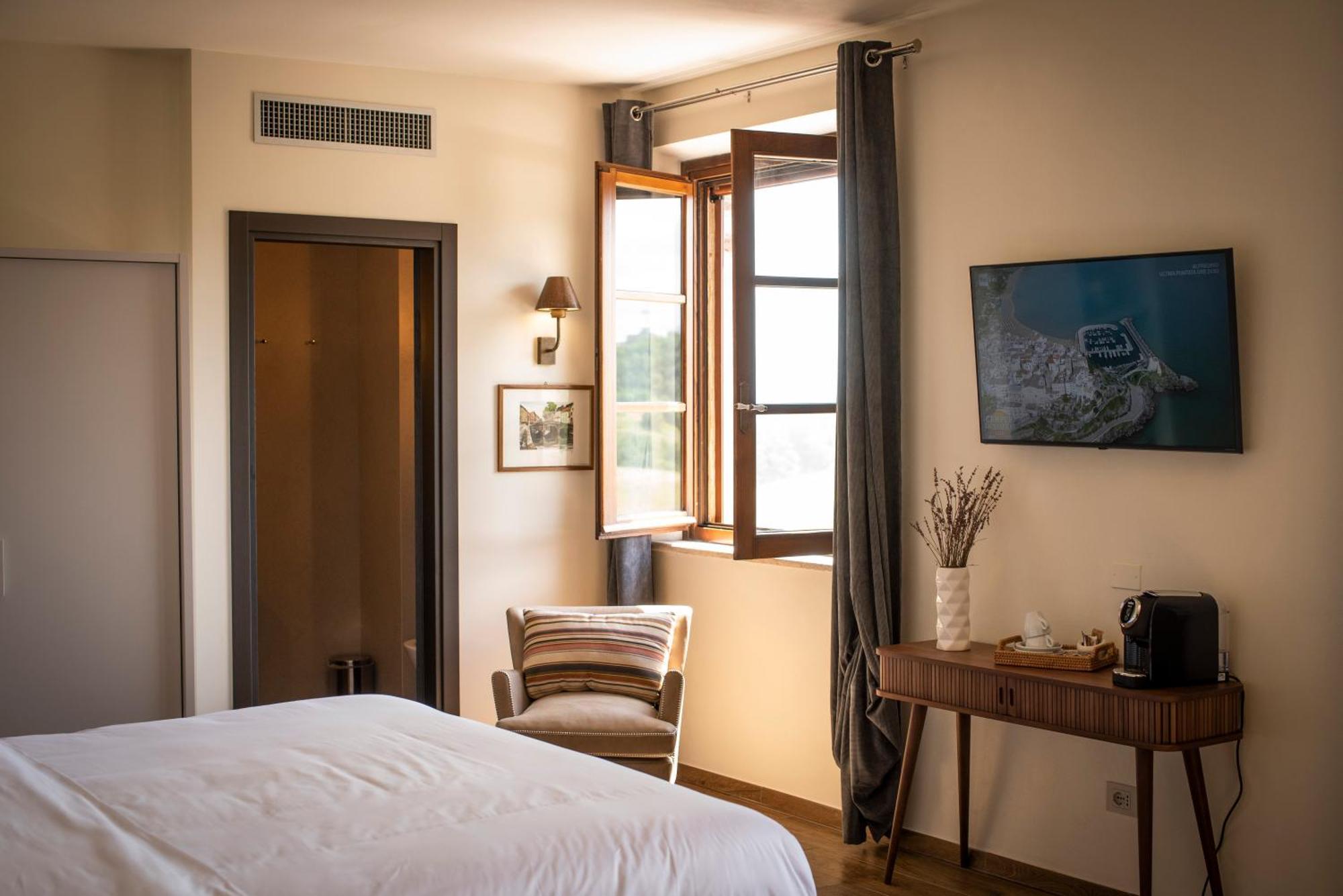 Poggio Paradiso Resort & Spa Montefollonico Eksteriør billede
