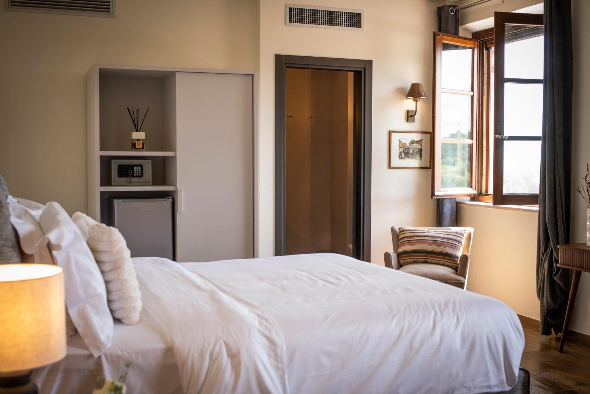 Poggio Paradiso Resort & Spa Montefollonico Eksteriør billede