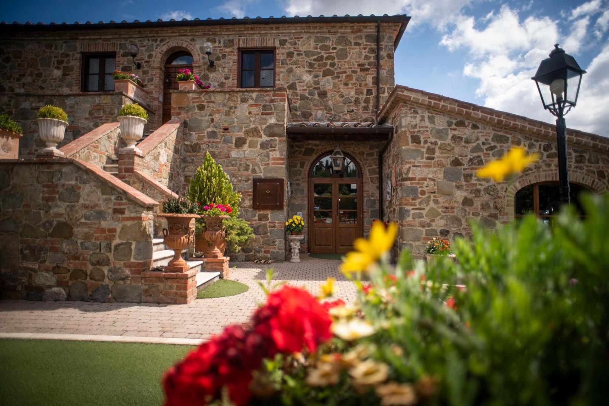 Poggio Paradiso Resort & Spa Montefollonico Eksteriør billede