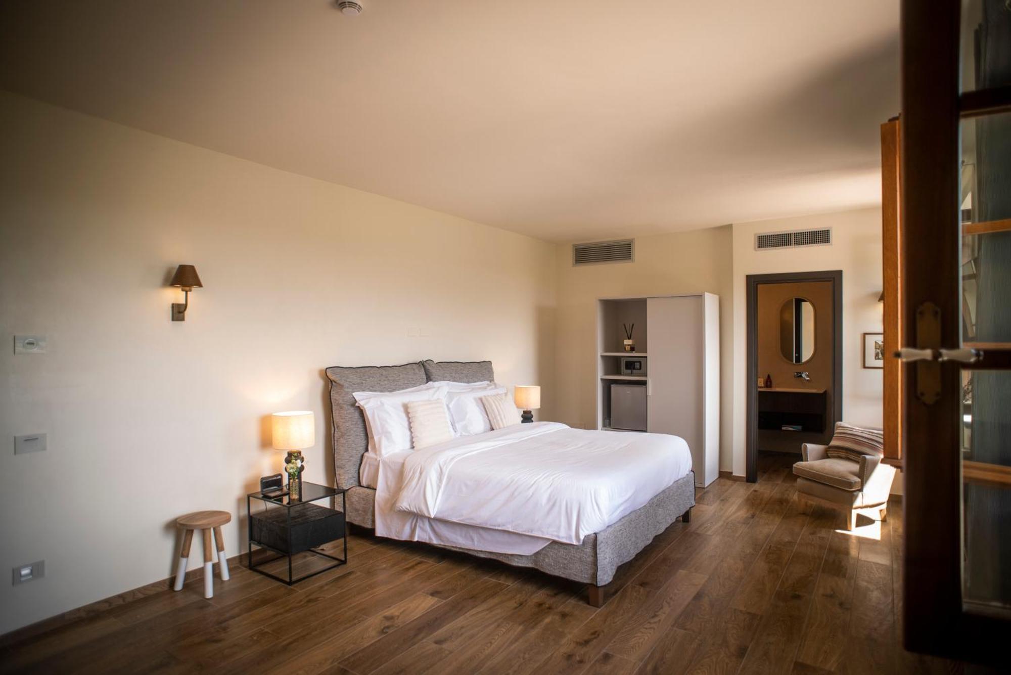 Poggio Paradiso Resort & Spa Montefollonico Eksteriør billede